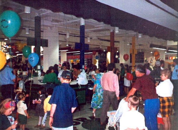 Coles Myer World 4 Kids Toy Store Westfields Chatswood by Preston - Commercial Builders